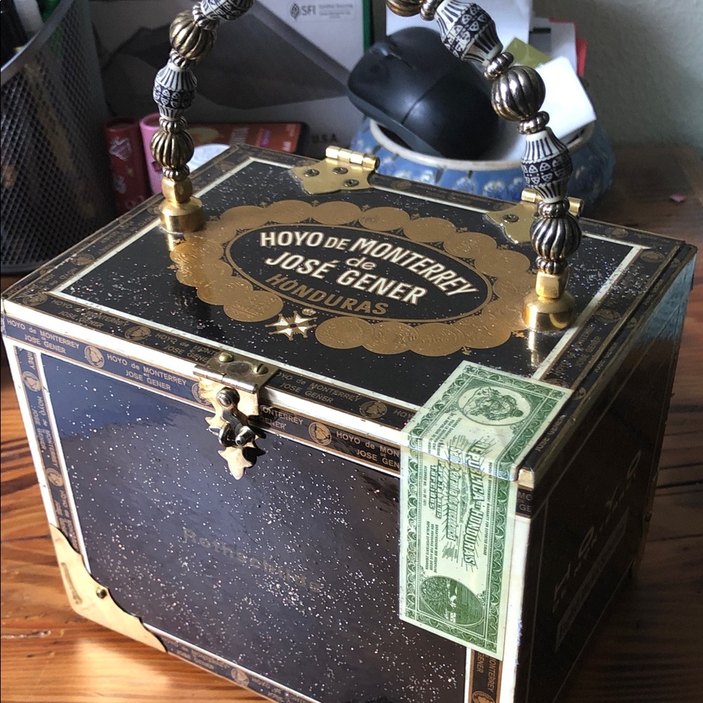 Handcrafted Hoyo de Monterrey Decorative Cigar Box Purse by Jose Gener